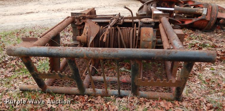 image for item DH2289 Headache rack with winch