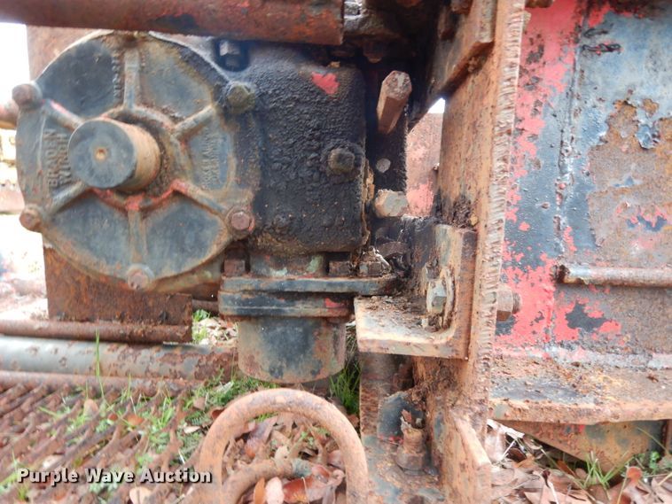 image for item DH2289 Headache rack with winch