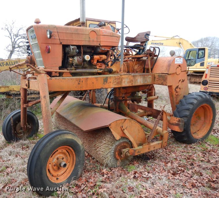 image for item DH2290 Ford 6600 broom