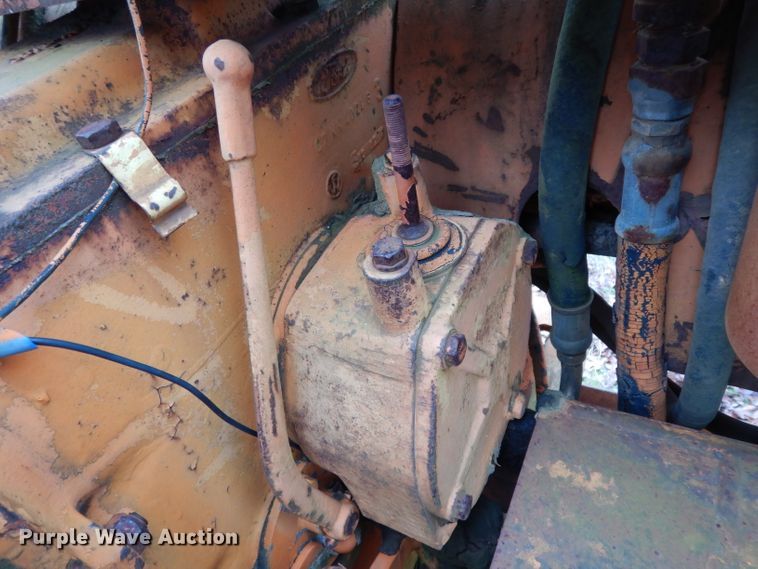 image for item DH2290 Ford 6600 broom