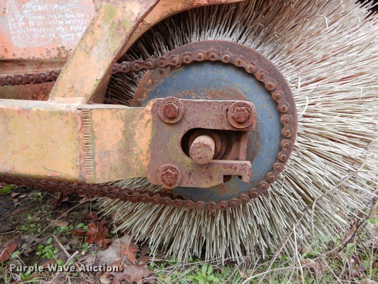 image for item DH2290 Ford 6600 broom