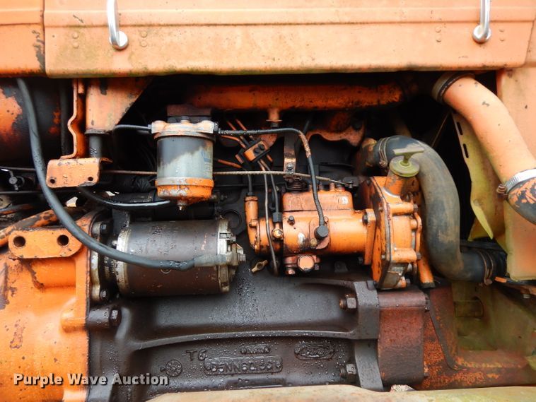 image for item DH2290 Ford 6600 broom