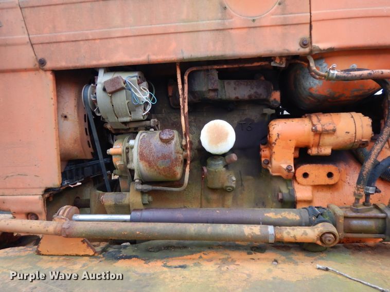 image for item DH2290 Ford 6600 broom