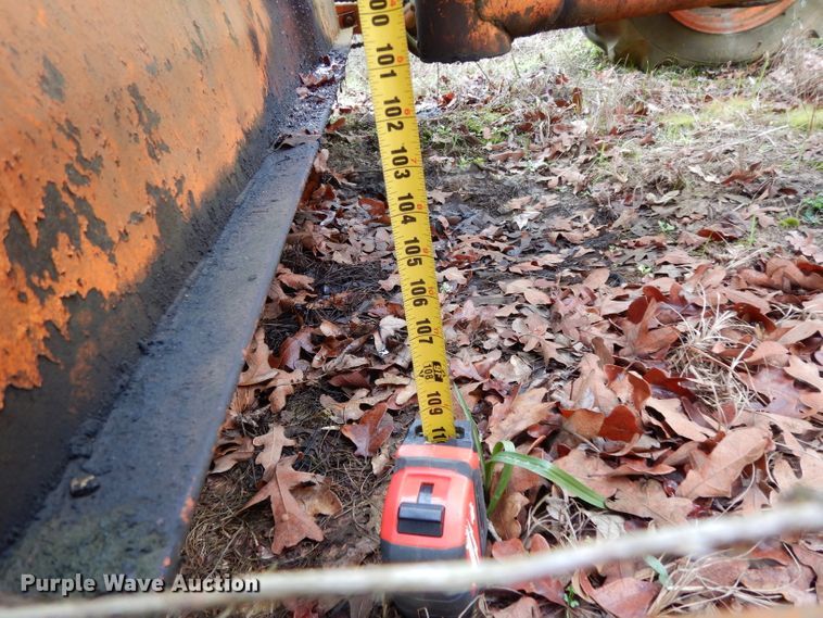 image for item DH2290 Ford 6600 broom