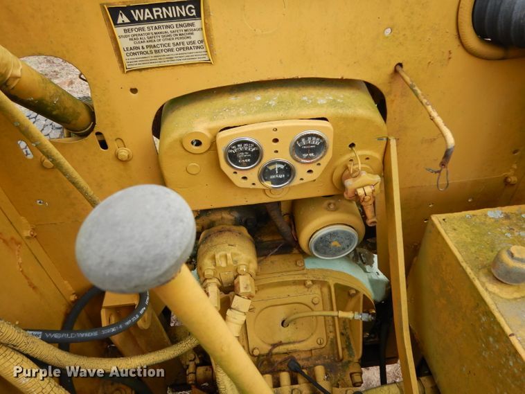 image for item DH2292 Seaman DS-47 soil stabilizer