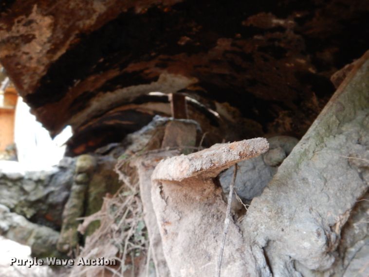 image for item DH2292 Seaman DS-47 soil stabilizer