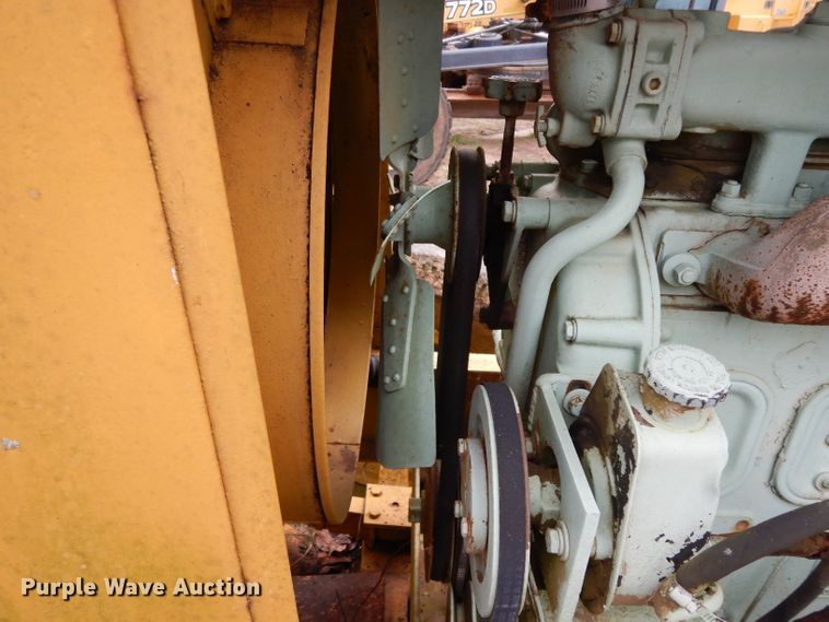 image for item DH2292 Seaman DS-47 soil stabilizer