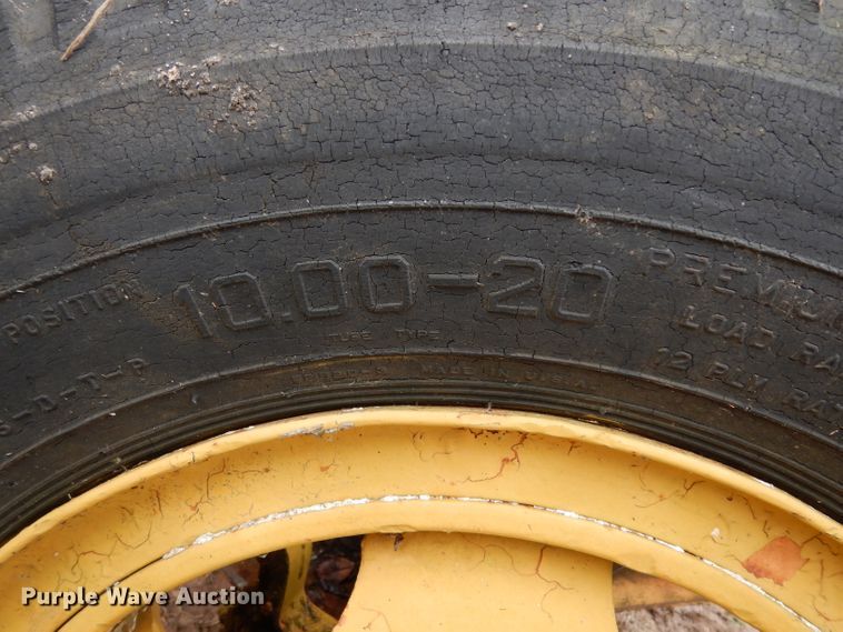 image for item DH2292 Seaman DS-47 soil stabilizer