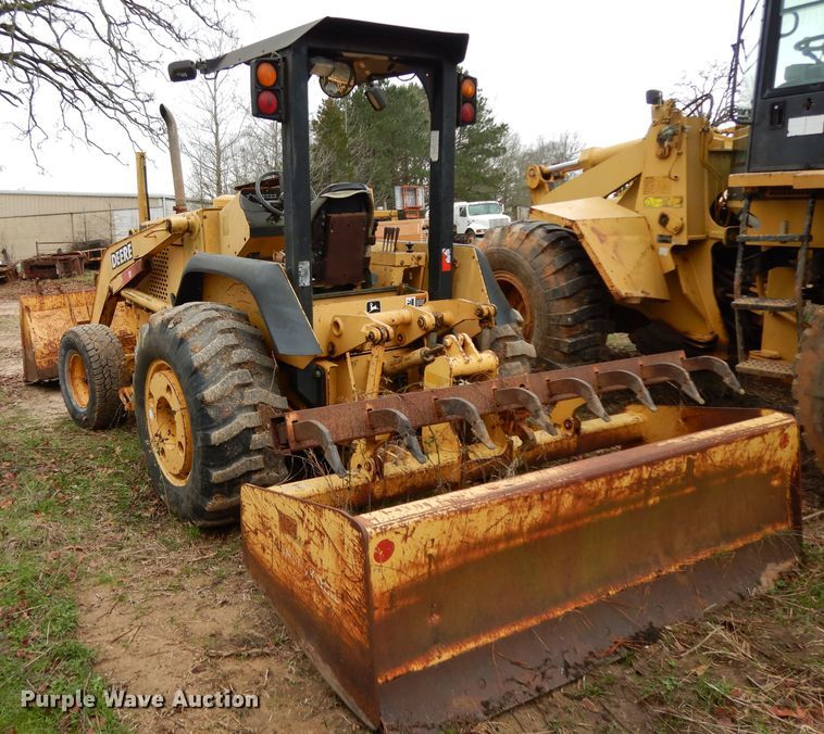 image for item DH2294 John Deere 210LE landscape tractor