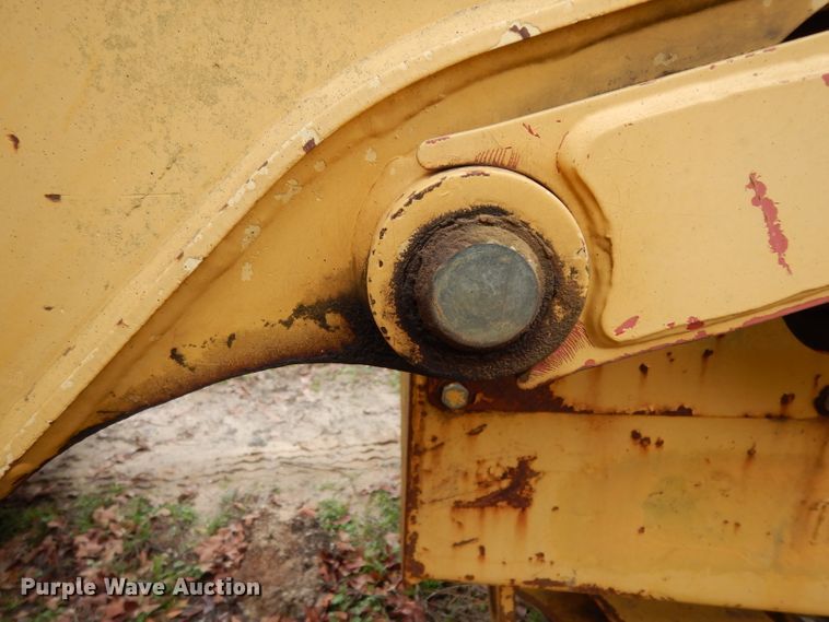 image for item DH2294 John Deere 210LE landscape tractor