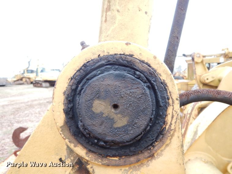 image for item DH2294 John Deere 210LE landscape tractor