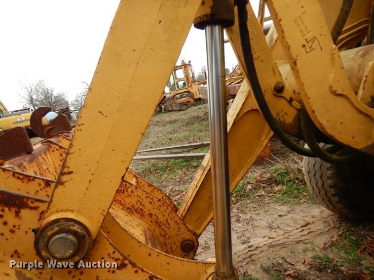image for item DH2294 John Deere 210LE landscape tractor