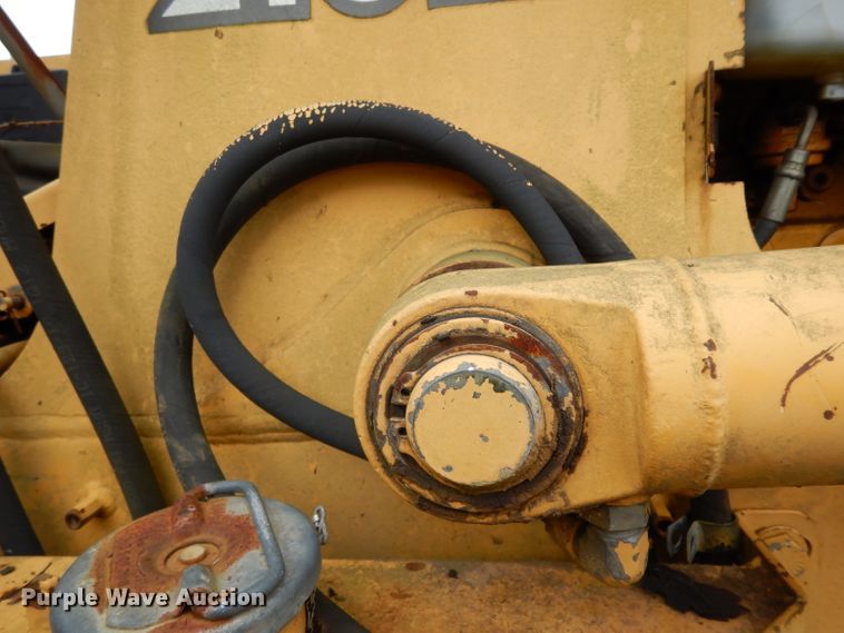 image for item DH2294 John Deere 210LE landscape tractor