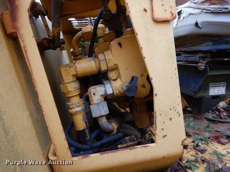 image for item DH2294 John Deere 210LE landscape tractor