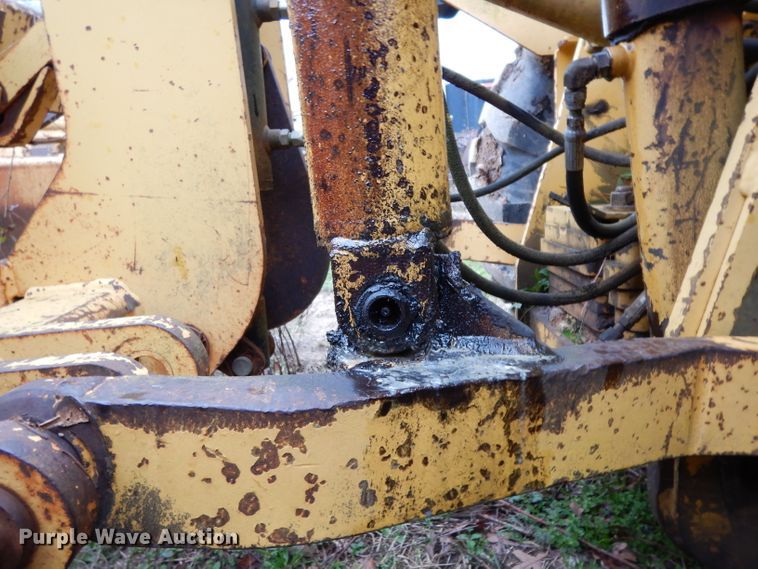 image for item DH2294 John Deere 210LE landscape tractor