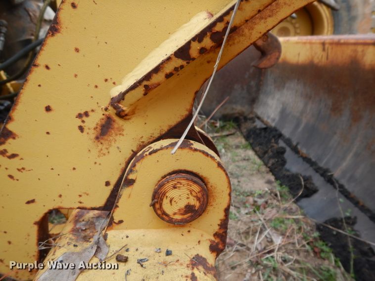 image for item DH2294 John Deere 210LE landscape tractor