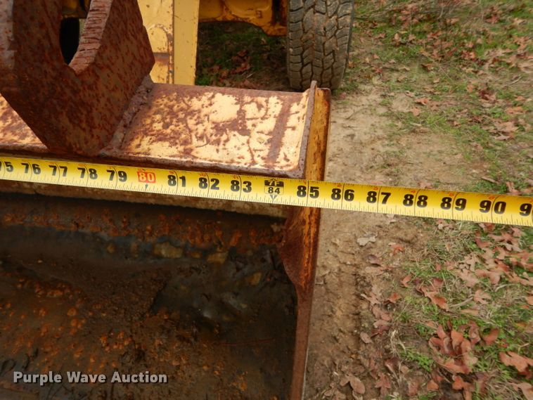 image for item DH2294 John Deere 210LE landscape tractor