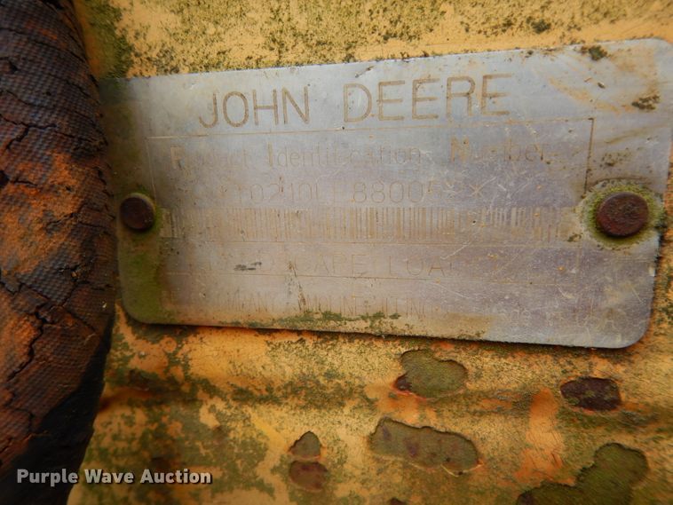 image for item DH2294 John Deere 210LE landscape tractor