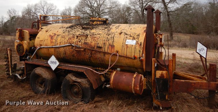 image for item DH2297 Rosco RMT oil distributor trailer