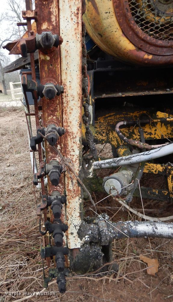 image for item DH2297 Rosco RMT oil distributor trailer