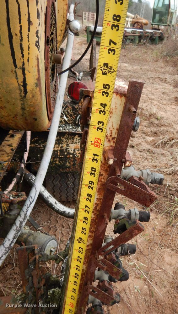 image for item DH2297 Rosco RMT oil distributor trailer