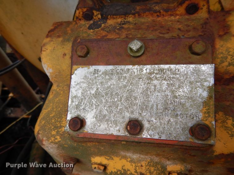 image for item DH2297 Rosco RMT oil distributor trailer