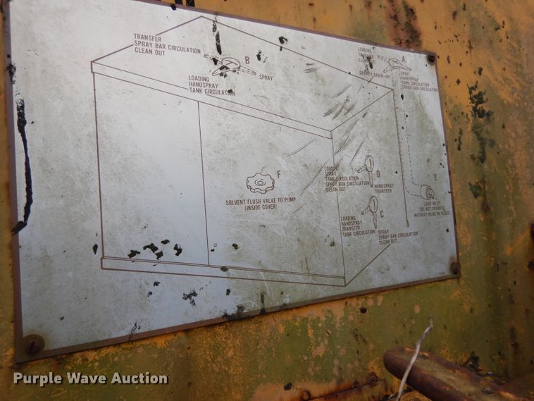 image for item DH2297 Rosco RMT oil distributor trailer