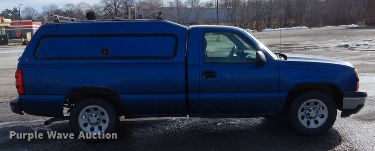 image for item DH6341 2006 Chevrolet Silverado 1500 pickup truck