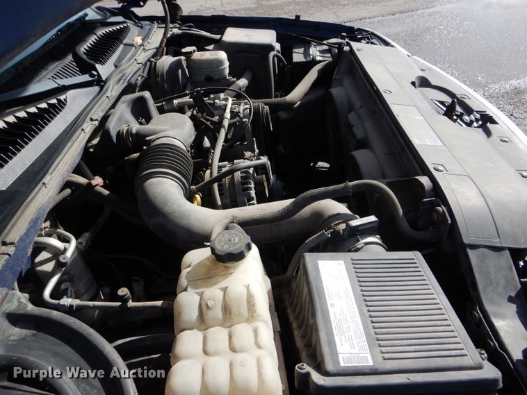 image for item DH6341 2006 Chevrolet Silverado 1500 pickup truck