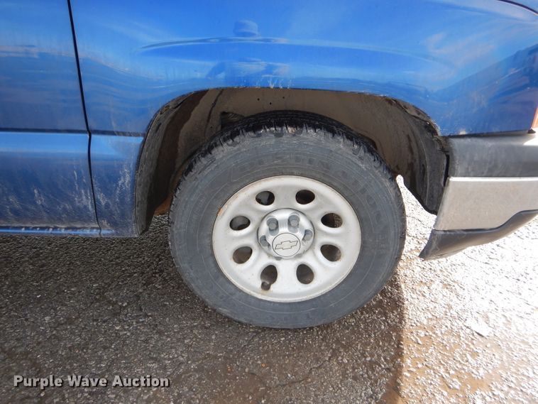 image for item DH6341 2006 Chevrolet Silverado 1500 pickup truck