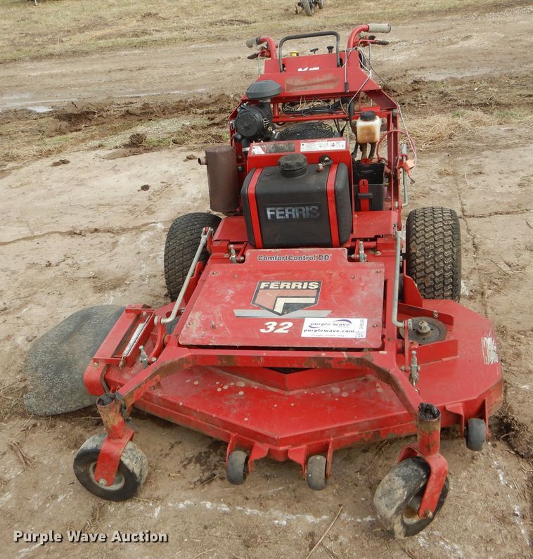 image for item DH6345 Ferris Comfort Control DD ZTR lawn mower