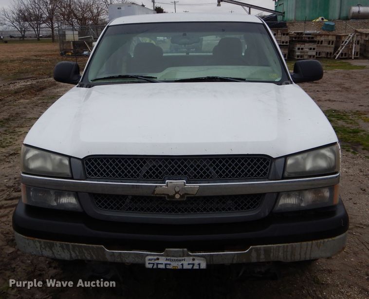 image for item DH6355 2005 Chevrolet Silverado 1500 Ext. Cab pickup truck