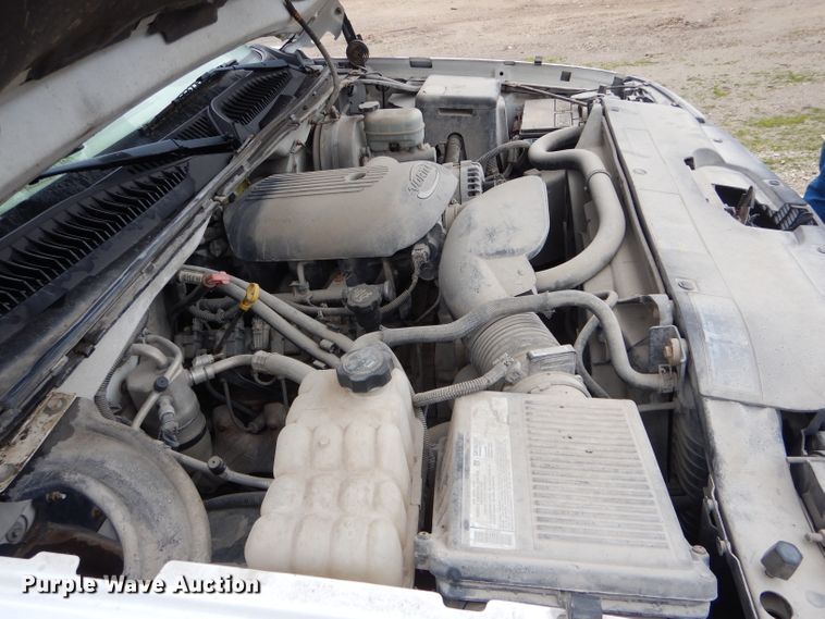 image for item DH6355 2005 Chevrolet Silverado 1500 Ext. Cab pickup truck