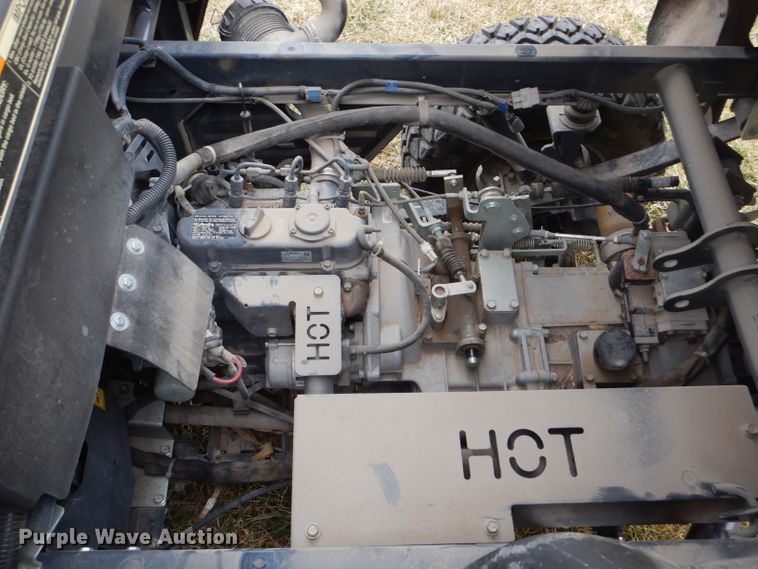 image for item DH6358 2013 Kubota 900XT utility vehicle