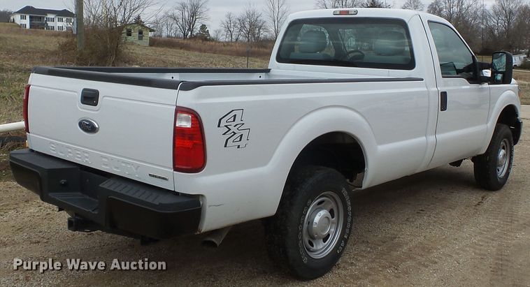 image for item DH7839 2015 Ford F250 pickup truck