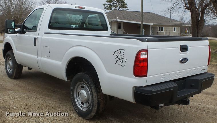 image for item DH7839 2015 Ford F250 pickup truck