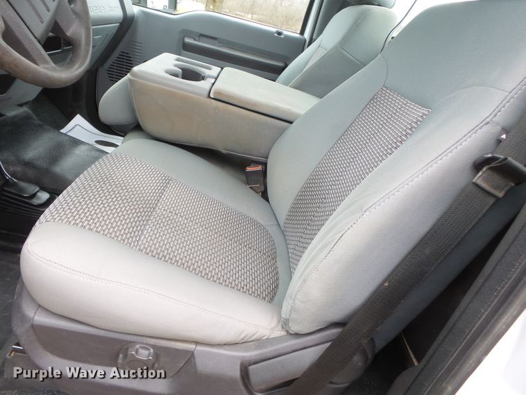 image for item DH7839 2015 Ford F250 pickup truck