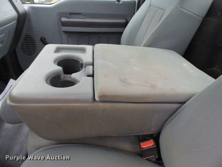 image for item DH7839 2015 Ford F250 pickup truck