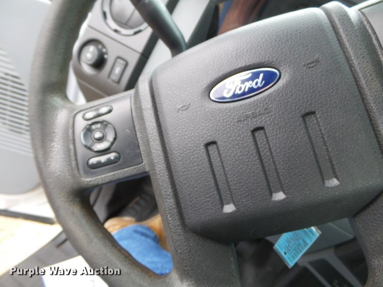 image for item DH7839 2015 Ford F250 pickup truck