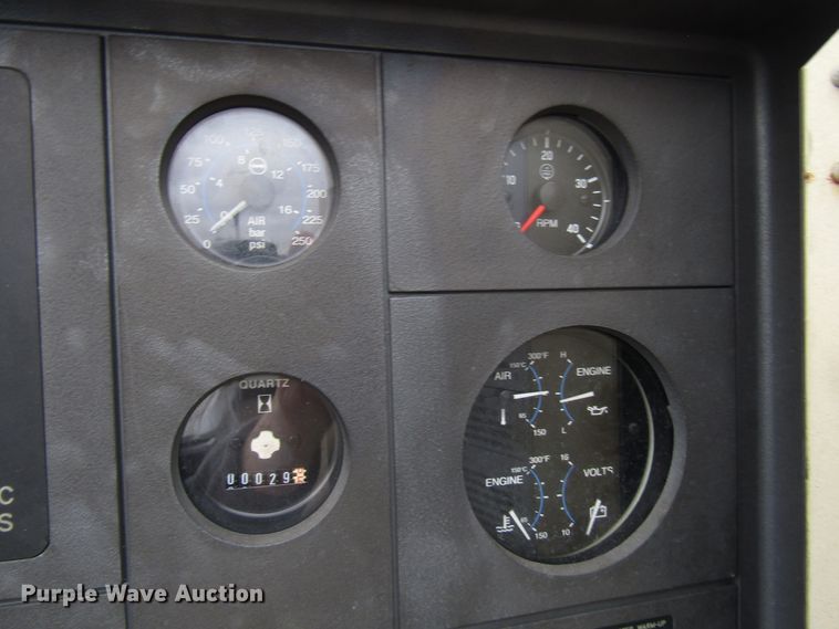 image for item DH8430 2000 Ingersoll Rand HP300WCU air compressor