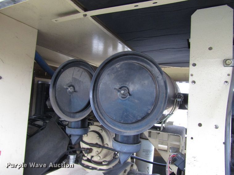image for item DH8430 2000 Ingersoll Rand HP300WCU air compressor