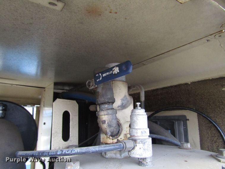 image for item DH8430 2000 Ingersoll Rand HP300WCU air compressor