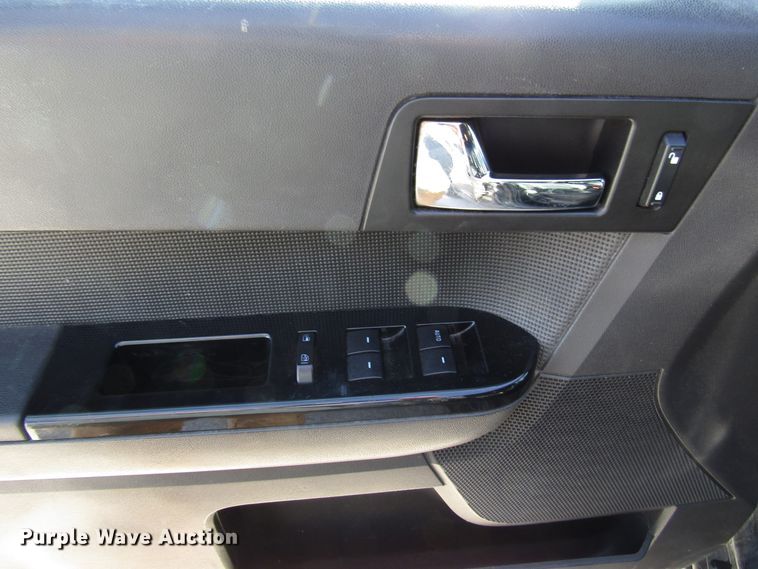 image for item DH8431 2011 Ford Escape Limited SUV