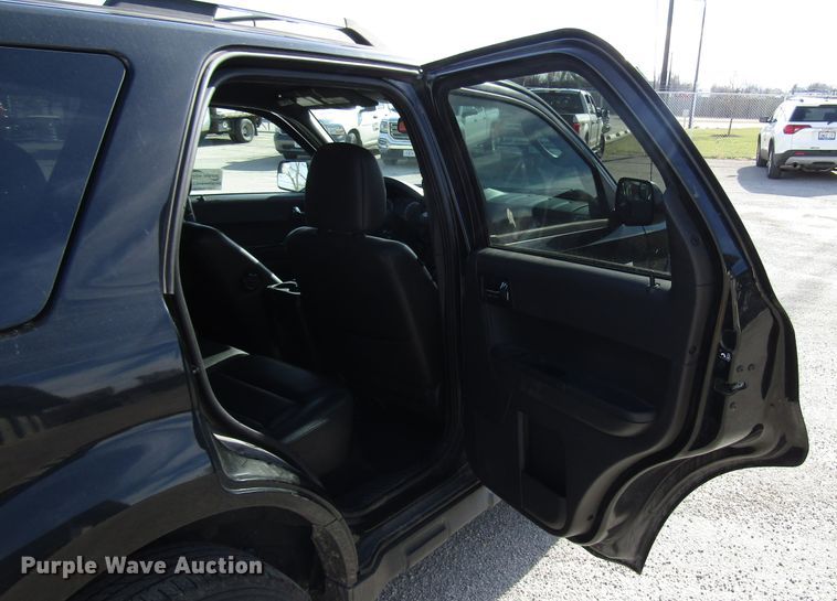 image for item DH8431 2011 Ford Escape Limited SUV
