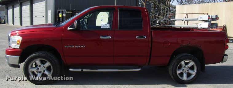 image for item DH8432 2007 Dodge Ram 1500 Quad Cab pickup truck