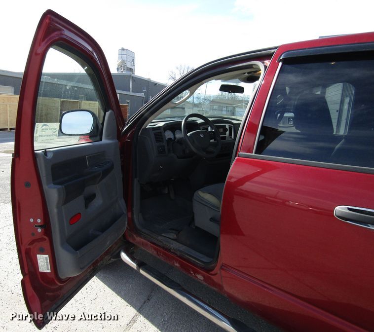 image for item DH8432 2007 Dodge Ram 1500 Quad Cab pickup truck