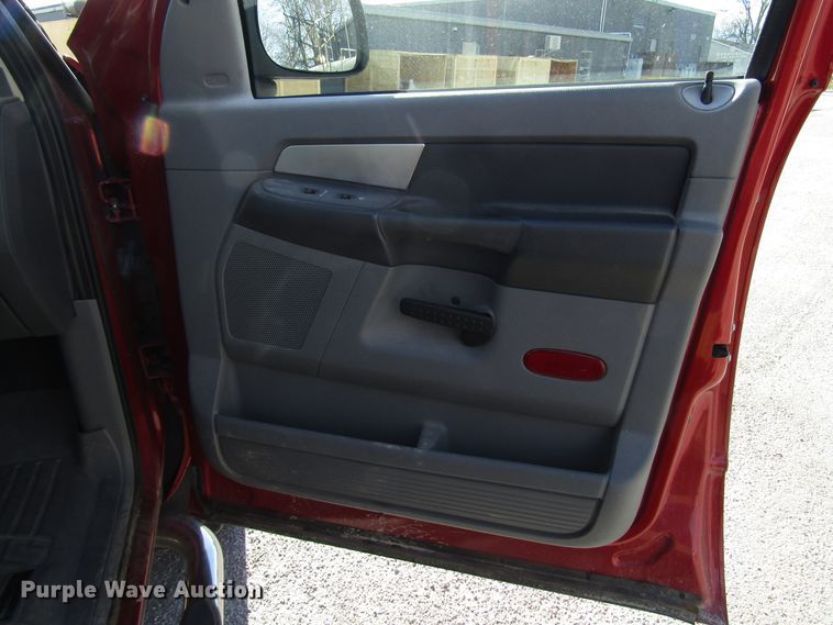 image for item DH8432 2007 Dodge Ram 1500 Quad Cab pickup truck