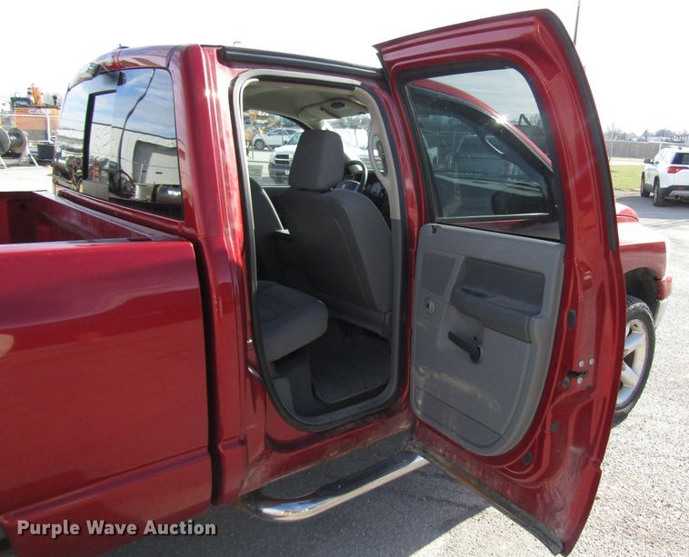 image for item DH8432 2007 Dodge Ram 1500 Quad Cab pickup truck