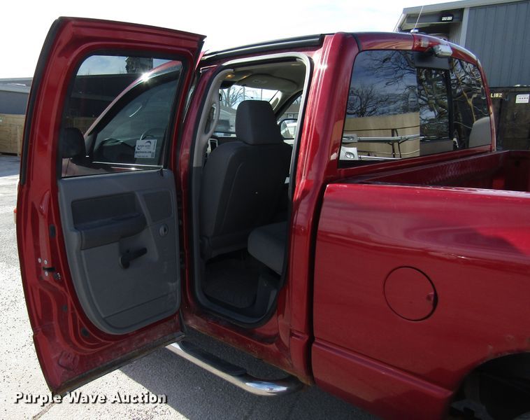 image for item DH8432 2007 Dodge Ram 1500 Quad Cab pickup truck