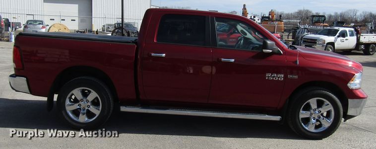 image for item DH8433 2013 Dodge Ram 1500 Crew Cab pickup truck